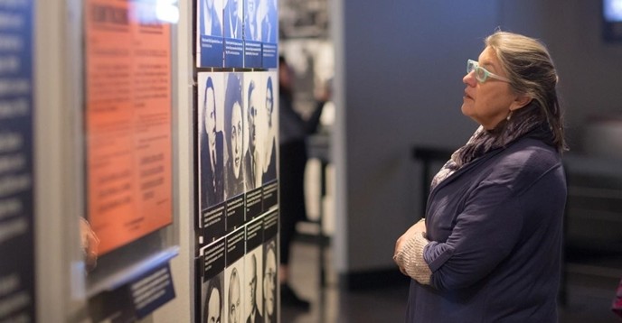 © USHMM